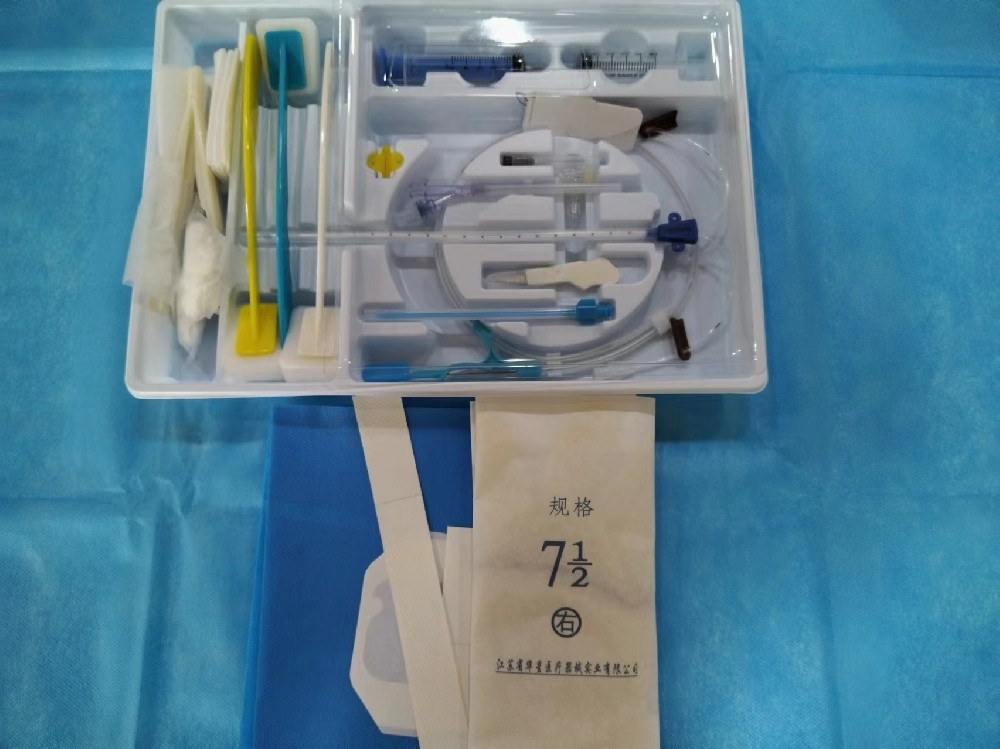 一次性中心靜脈導(dǎo)管包的性能、質(zhì)量及使用步驟詳解