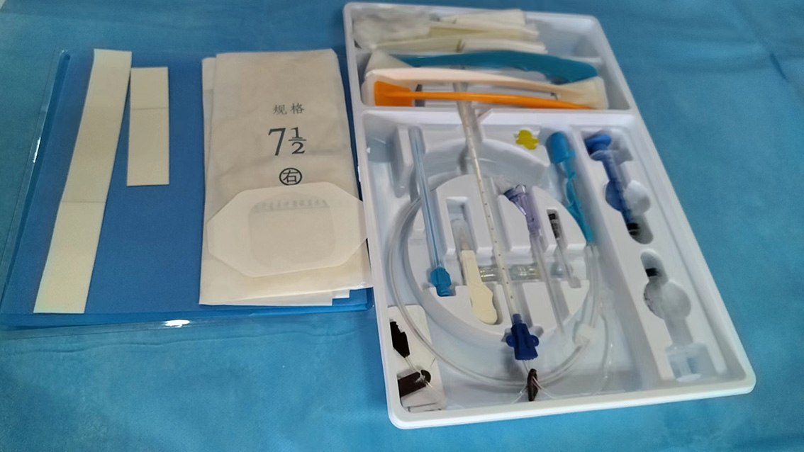 A中心靜脈導管包（單腔）2.jpg