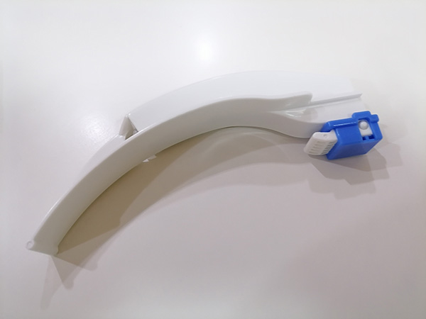 喉鏡窺片檢查能看出喉嚨發(fā)炎不？