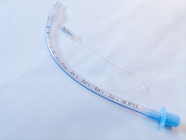 生命線上的奇跡：氣管插管如何挽救突發(fā)窒息的患者？