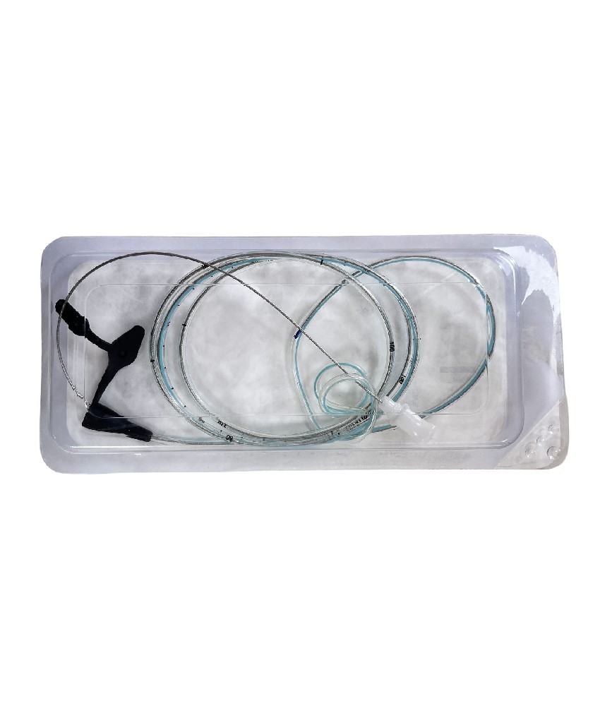 鼻飼管患者突發(fā)嗆咳、呼吸困難，應如何緊急處理？