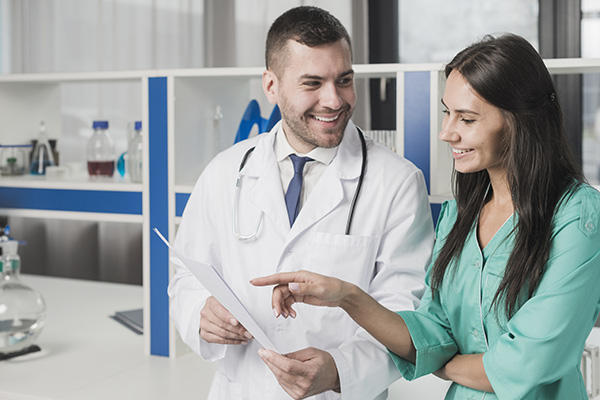 穿刺針操作后局部出血、血腫的常見原因及壓迫止血技巧？